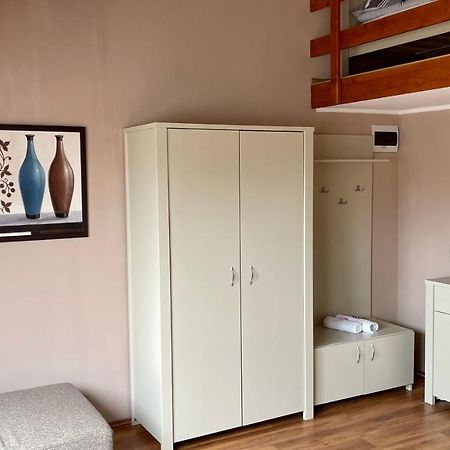 Gyula Var Premium Apartman المظهر الخارجي الصورة